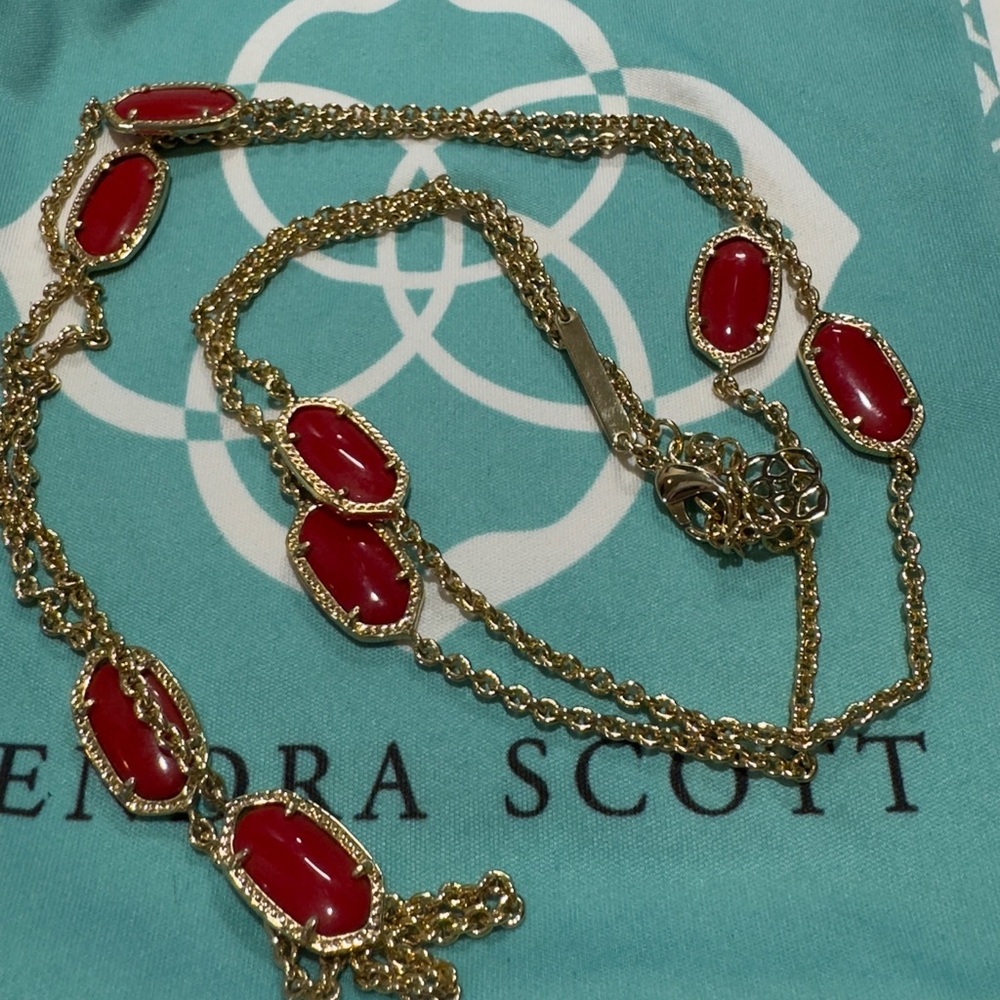 Kendra Scott - Long chain Kellie necklace - gold with red stones